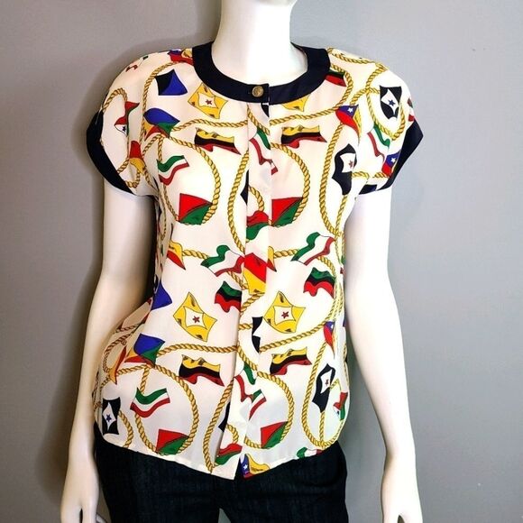 Laura & Jayne Vintage Flags Around the World Top sz 8 - Picture 3 of 10